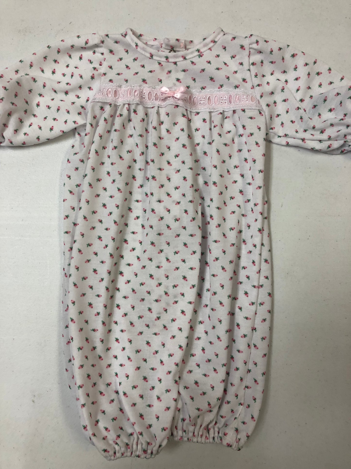 Rosebud Knit Sacque