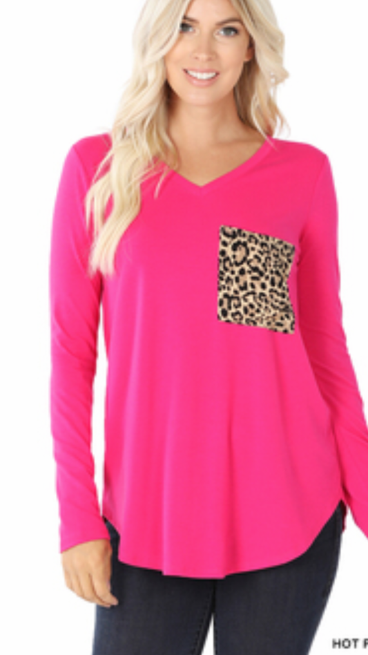 Long-Sleeve V-Neck Leopard Print Pocket Top